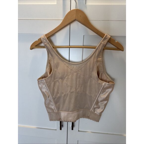 Exquisite Form Corset 38D Style #5107565 - Picture 4 of 6